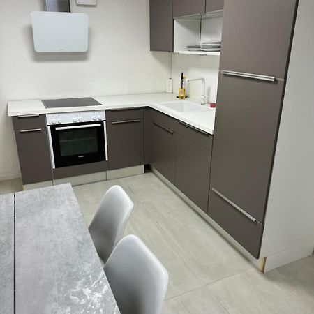 Italian Rooms 7 Aalborg Bagian luar foto